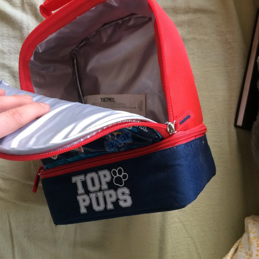 Top Pups Children's Lunchbox photo 3