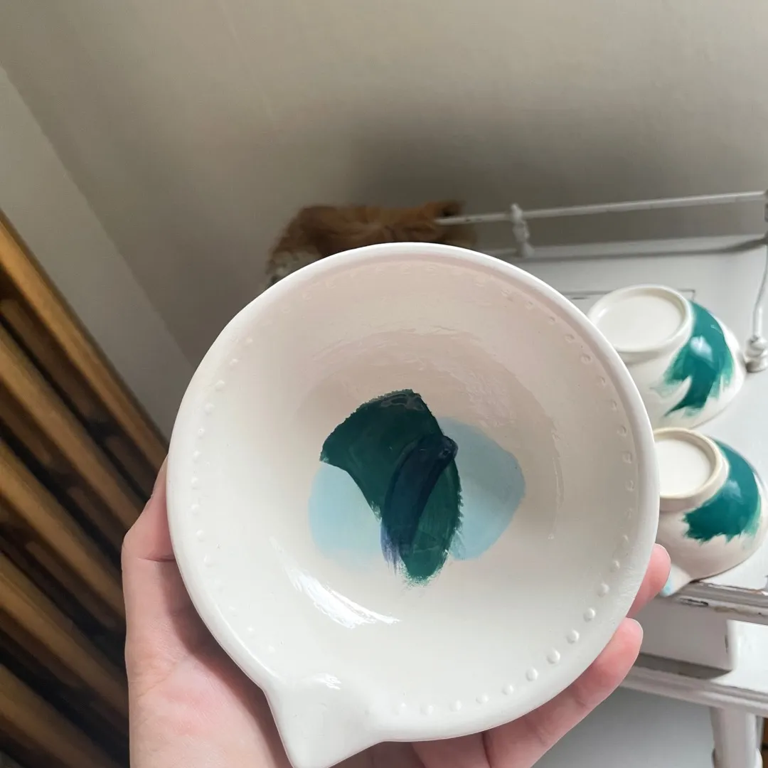 Hand painted Anthropologie-style set of measuring cups photo 7