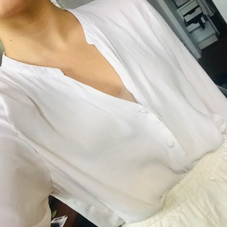 White Button-Down Blouse H&M Size Medium photo 1