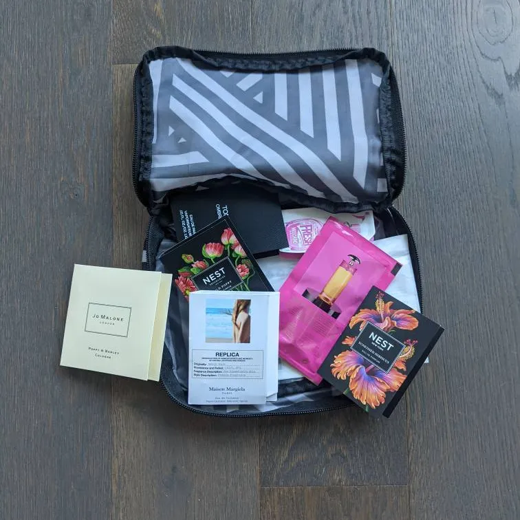 Sephora Bag Of Perfume Samples photo 1