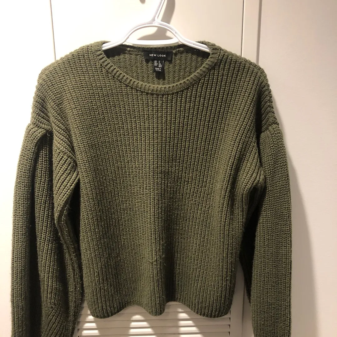 New Look Sweater photo 1
