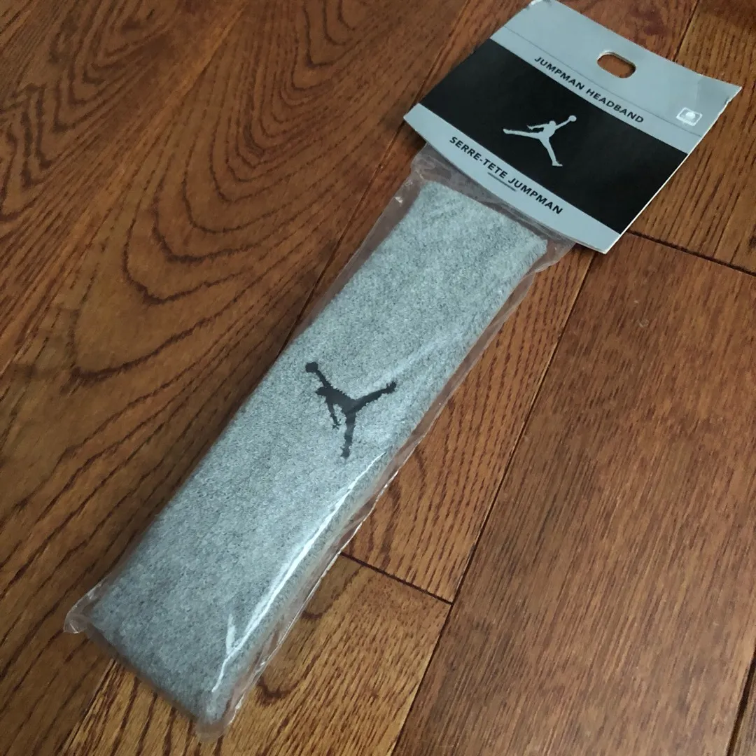 Brand New Nike Jordan Headband / Sweatband - Grey New In Package photo 1