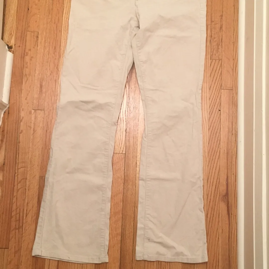 Tommy Hilfiger White Corduroy Pants Size 6 photo 1
