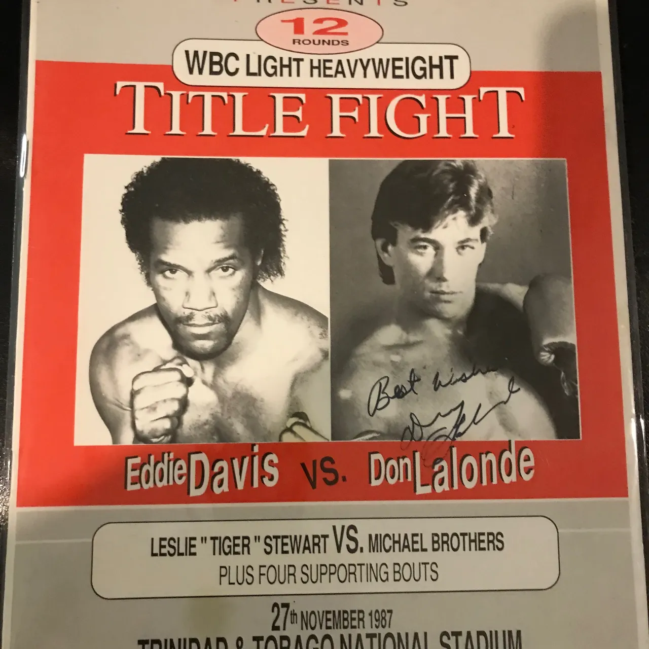 Vintage boxing program signed by Donnie Lalonde photo 1