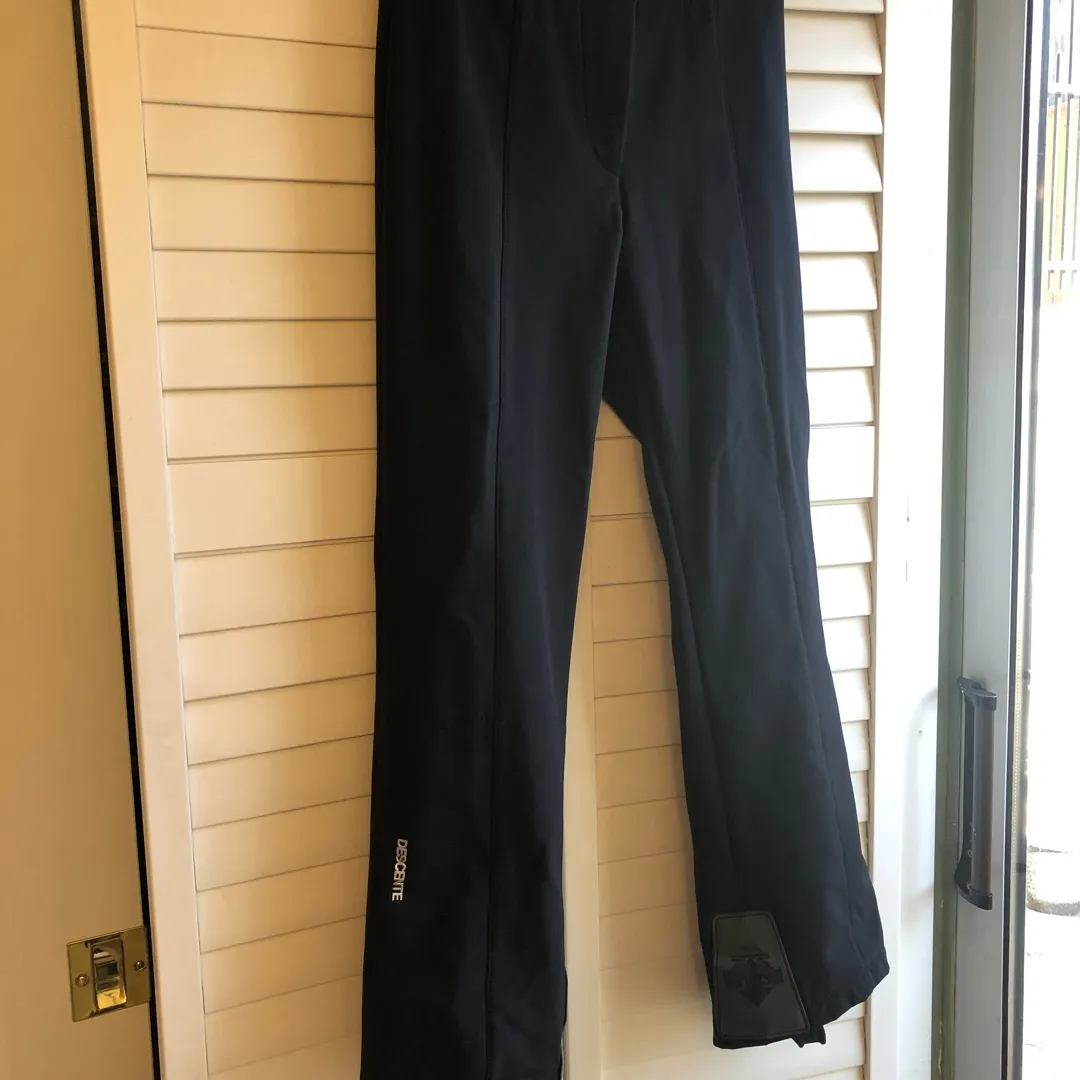Descente Women’s XS Ski Pants, Black photo 1