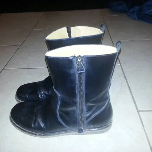 Authentic Designer Vintage Leather Ankle Boots: Maison Martin... photo 7