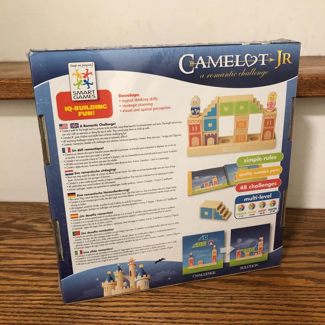 Camelot Jr. Multi Level Logic Board Game Ages 4-99 New In Pac... photo 3
