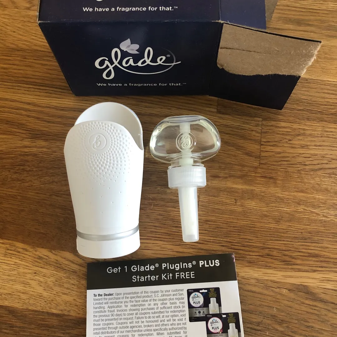 Free Unused Glade Plug In + Coupon For Free Starter Kit photo 1