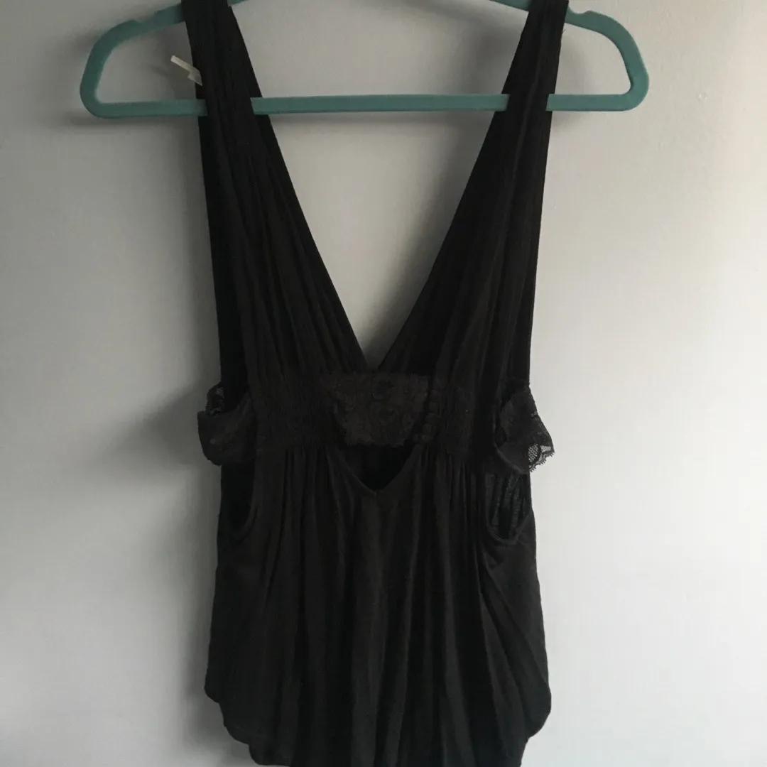 Urban Outfitters Women's Tank photo 3