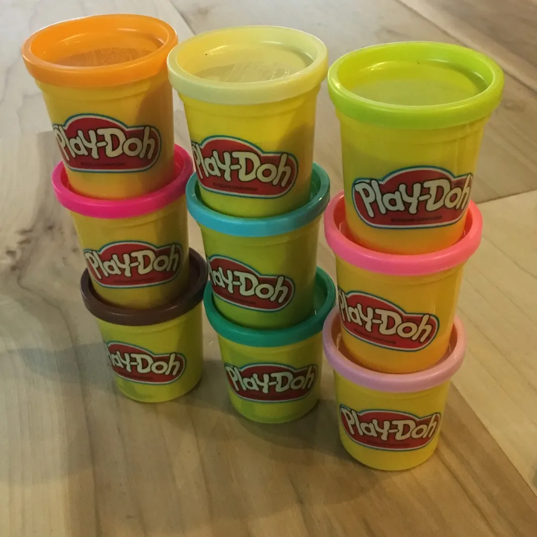 Assorted Play-doh Colours photo 1