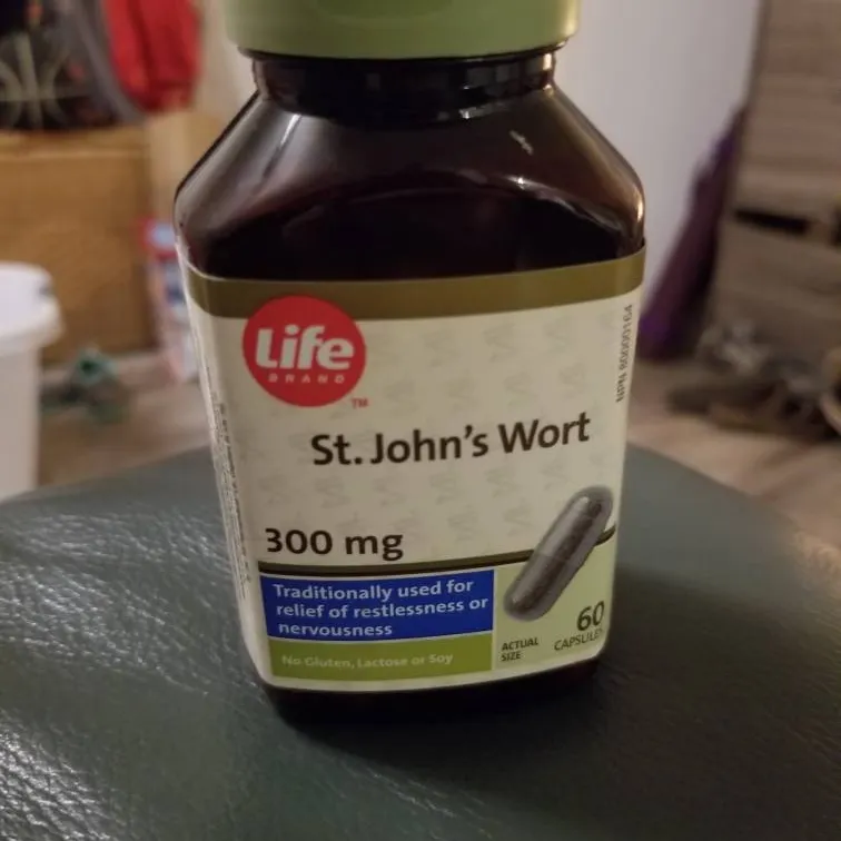 Free With Trade St Johns Wort 300mg photo 1