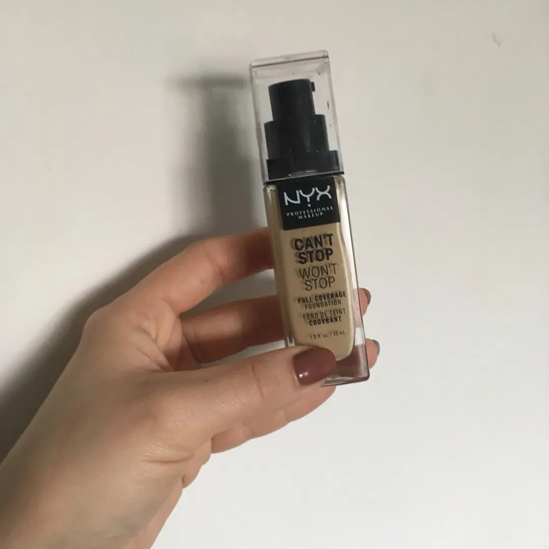 Nyx Foundation in “CSWSF6.5 Nude” photo 1