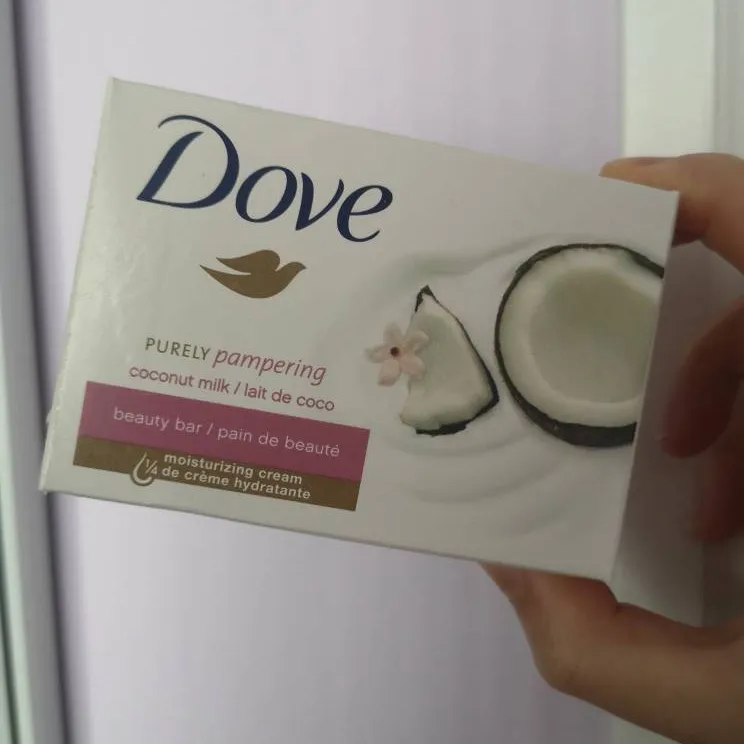 Dove Coconut Milk Bar Soap photo 1