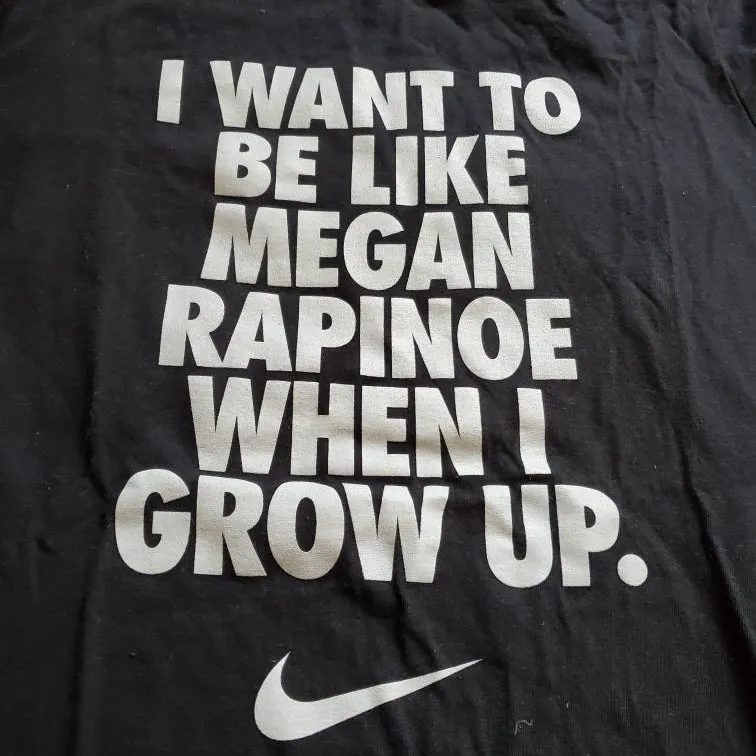 Megan Rapinoe Nike Shirt photo 3