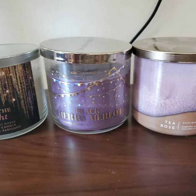 3 Wick Bed Bath & Beyond Candles photo 1