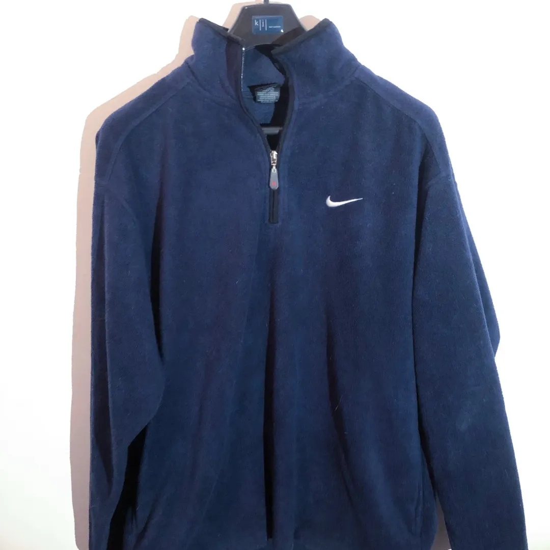 Nike Pullover Sweater (Mens XL) photo 1