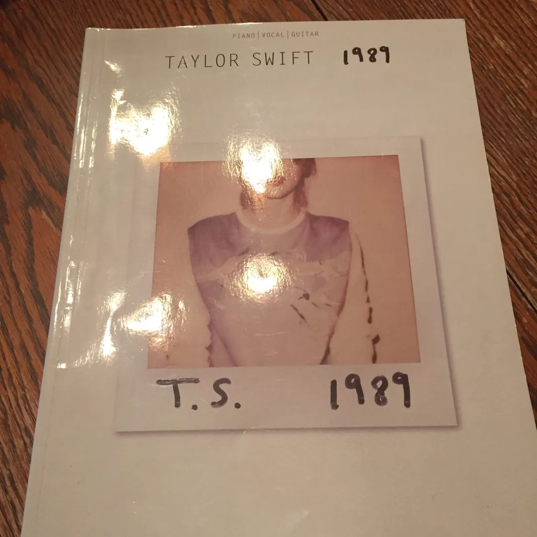 Sheet Music - Taylor Swift 1989 photo 1