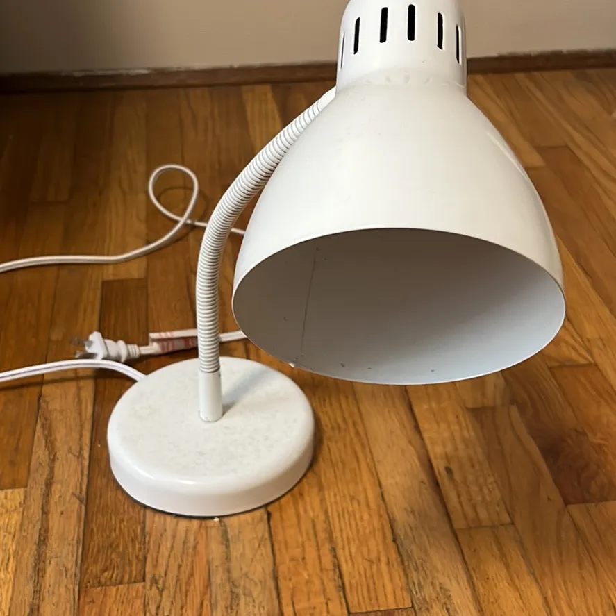 White Desk Lamp photo 1