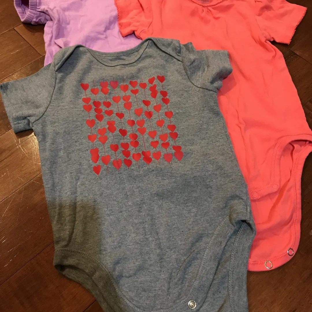 18-24 Month / 2T Toddler Onesies photo 1