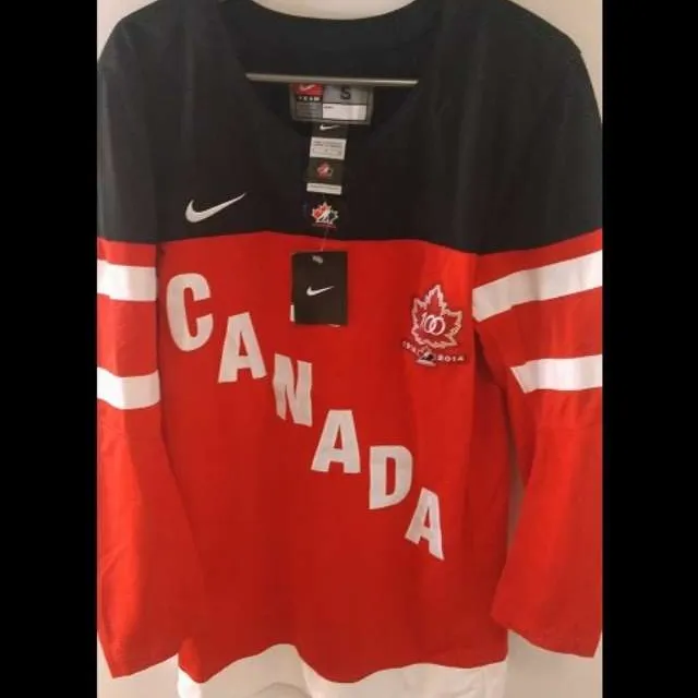Nike Team Canada 100th Anniversary (2014) - Small / Medium photo 1