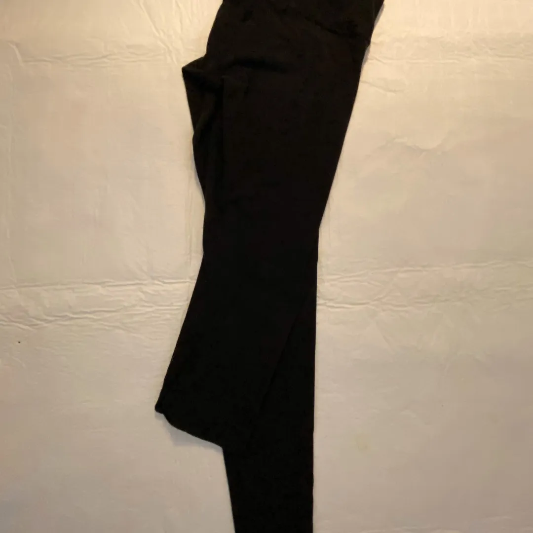 Lululemon leggings, size 4 photo 3