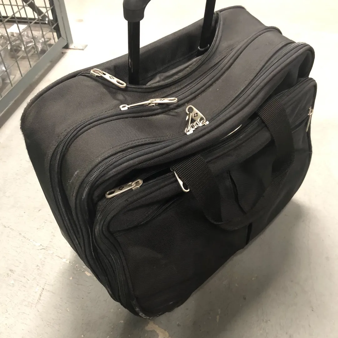 Samsonite Rolling Briefcase / Carry on photo 1