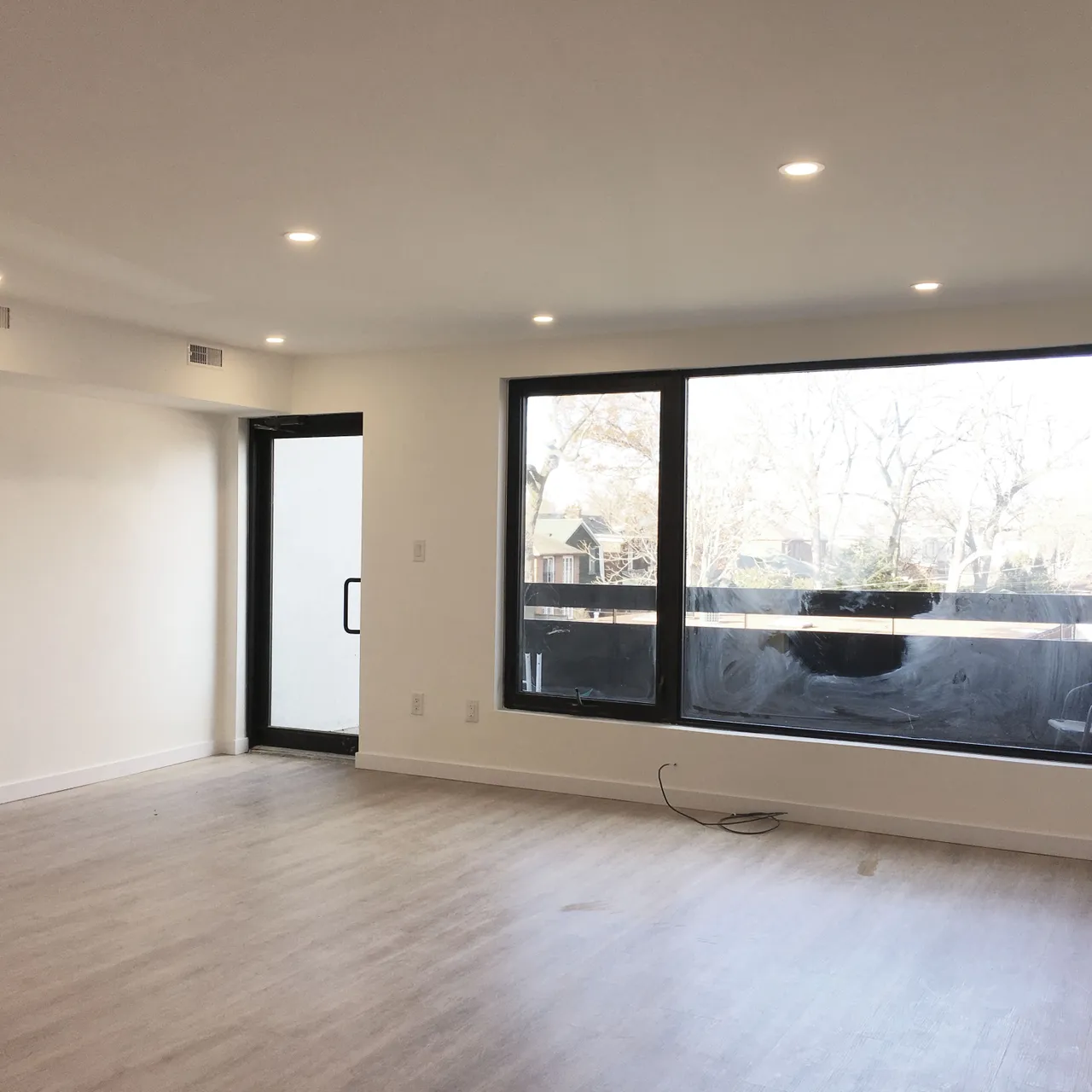 NEW fully renovated 2bd. High Park/Junction/Bloor West photo 8