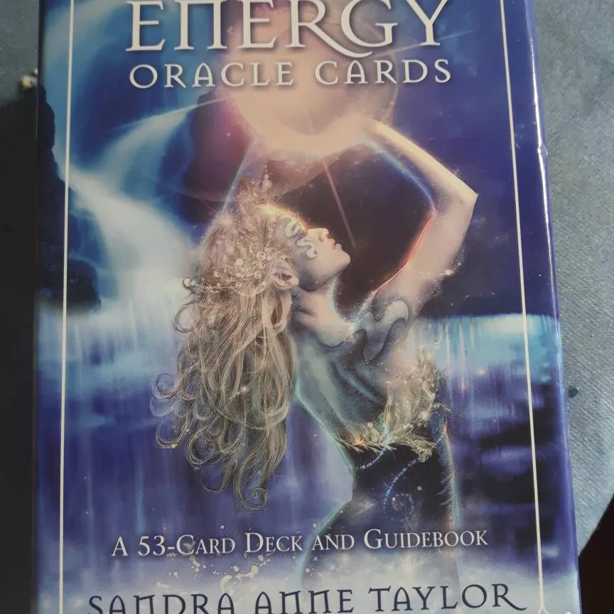 Energy Oracle Cards- As New photo 1