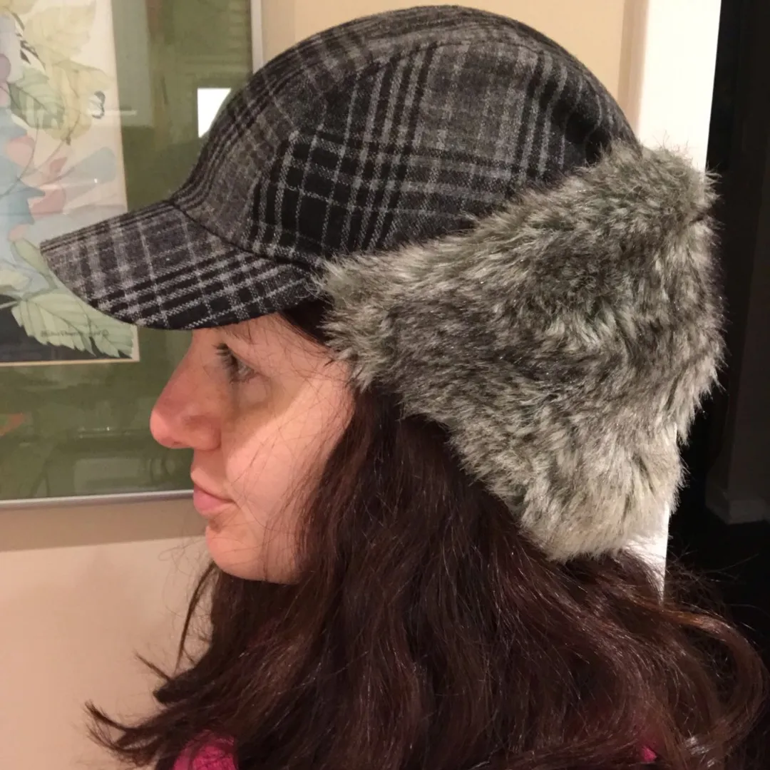 Grey Fall and winter hat that covers ears photo 4