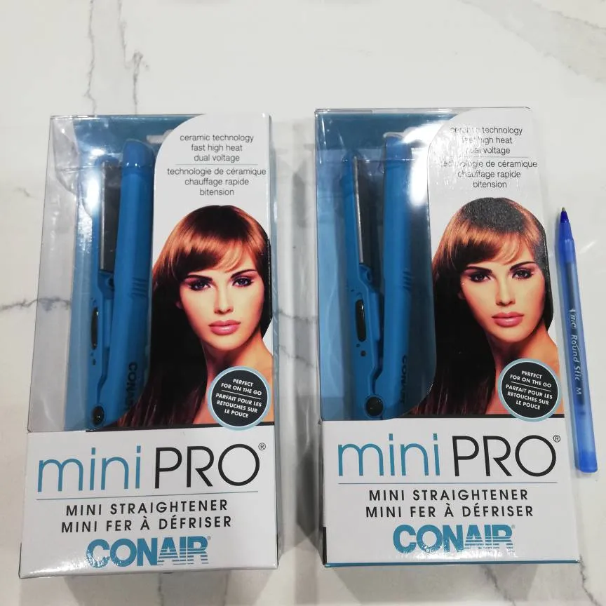 Travel Size Mini Conair Hair Straightener photo 1
