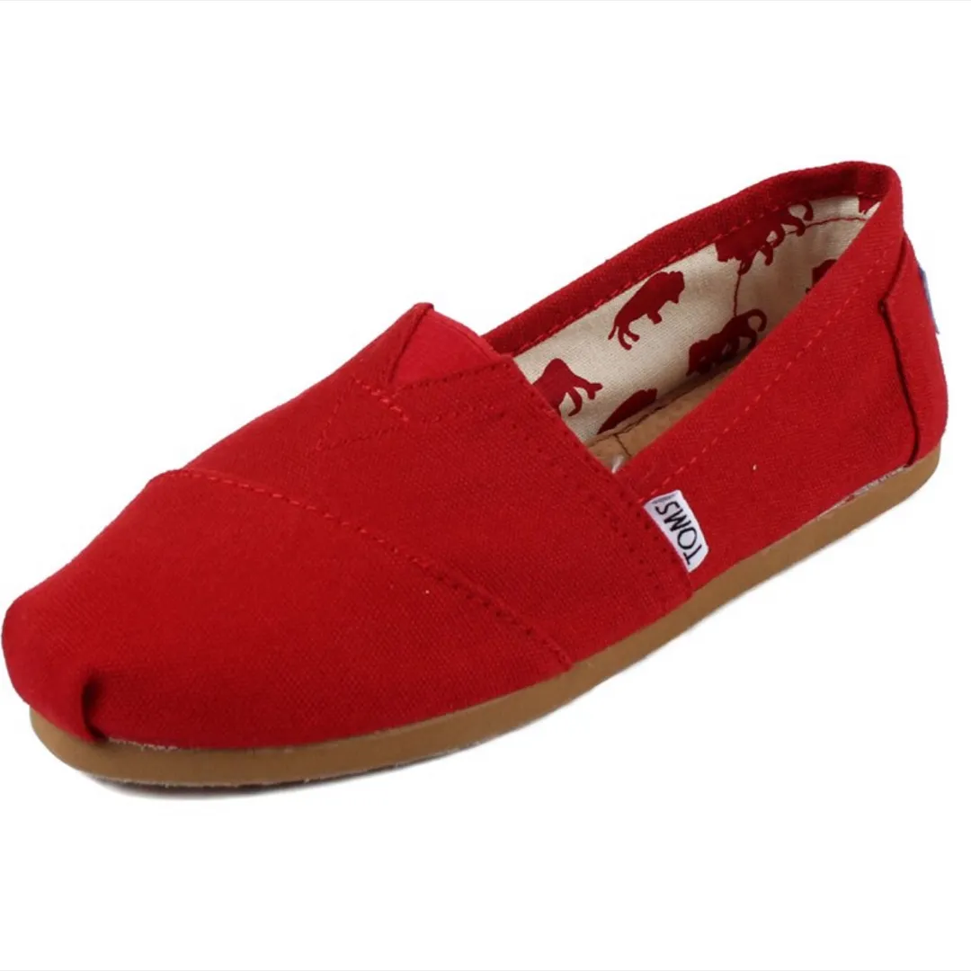 Red Toms photo 3