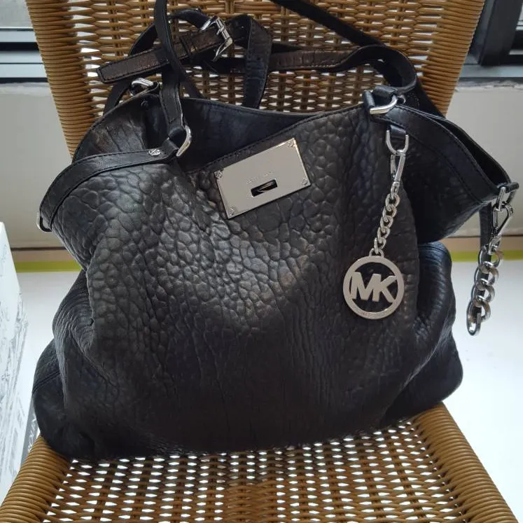 Michael Kors Black Leather Bag photo 1