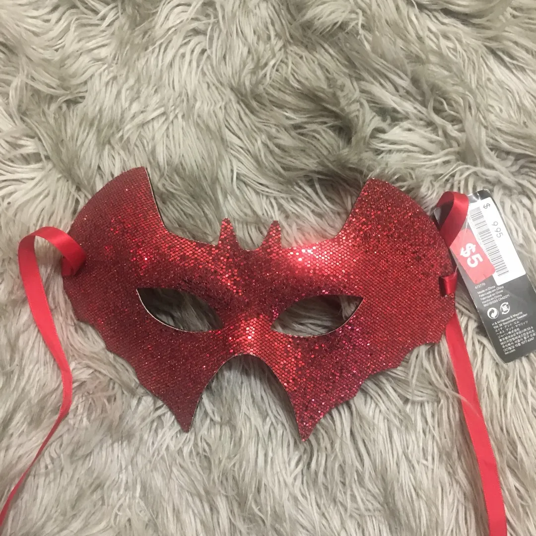 Batwoman Like Red Cosplay Costume Mask photo 1