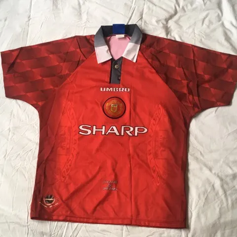 Manchester United Official Jersey photo 1