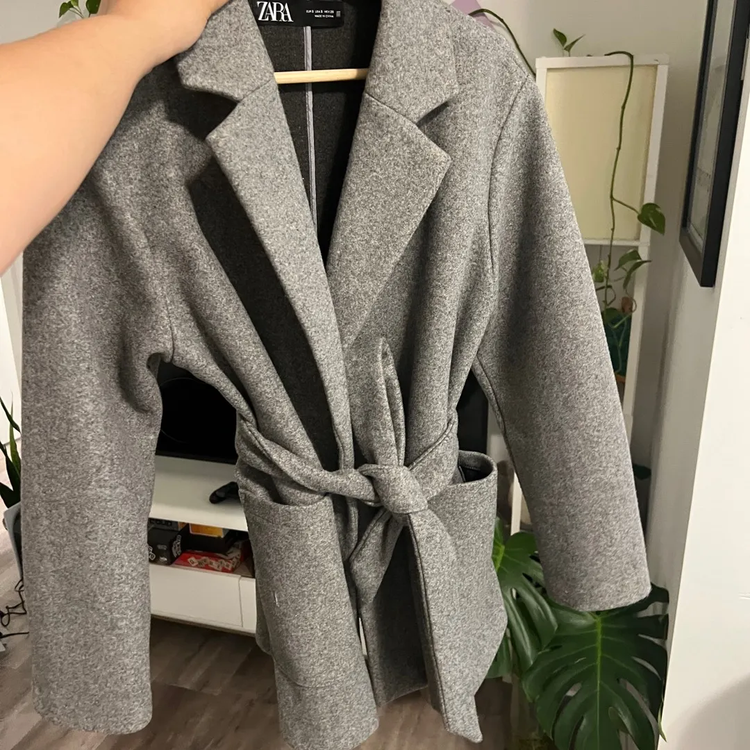 Zara Medium Coat photo 1
