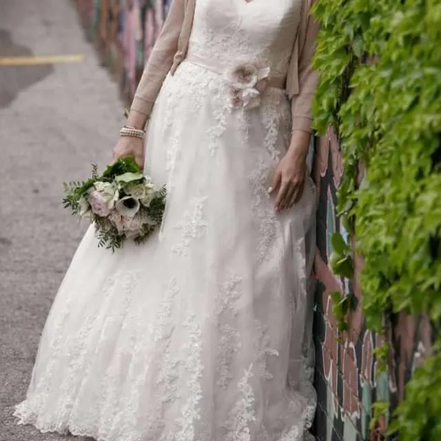 #WeddingDress photo 1