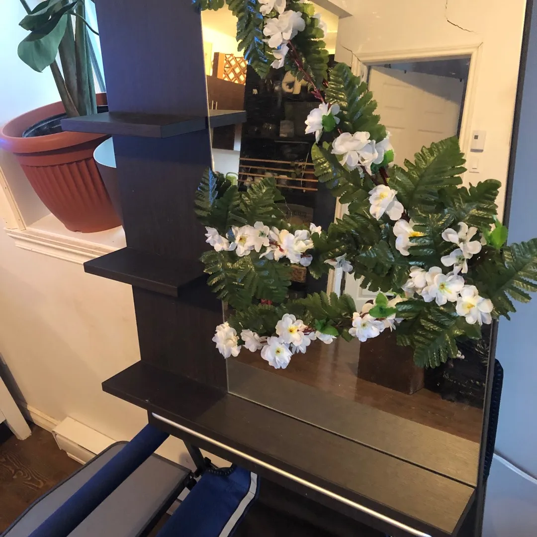 Flowered Mirror / Shelf photo 3