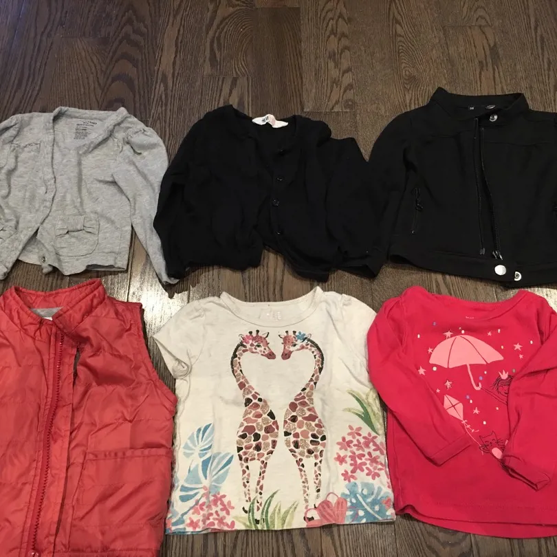 I Have Lots Of 18m-2t Girl Clothes. Brand Names photo 1