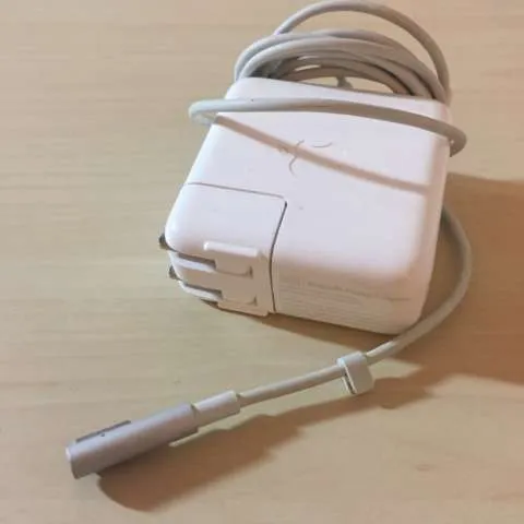 2011 MacBook Air charger photo 1