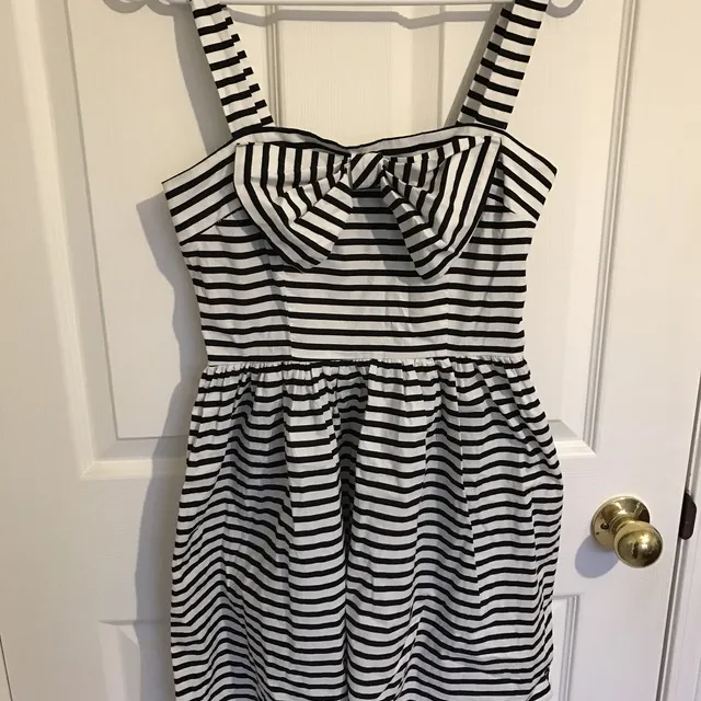 Forever 21 Black & White Striped Bow Dress photo 1