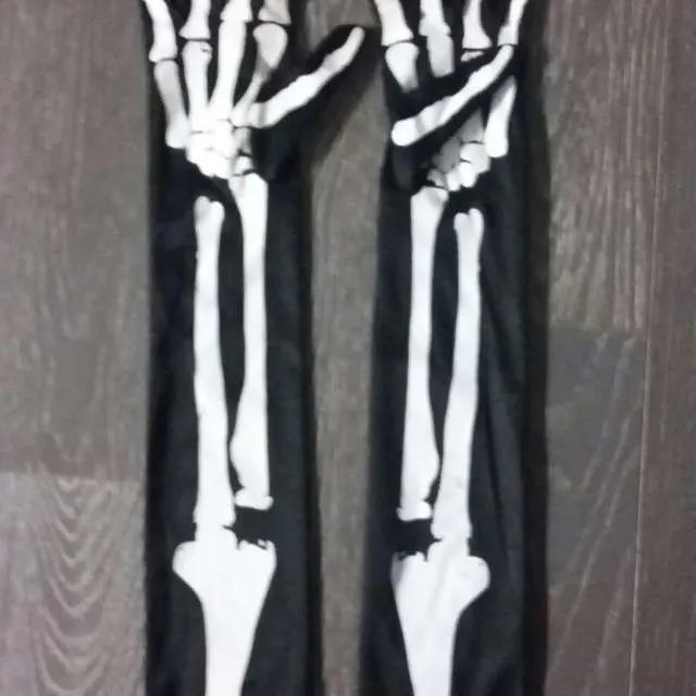 Skeleton Gloves photo 1