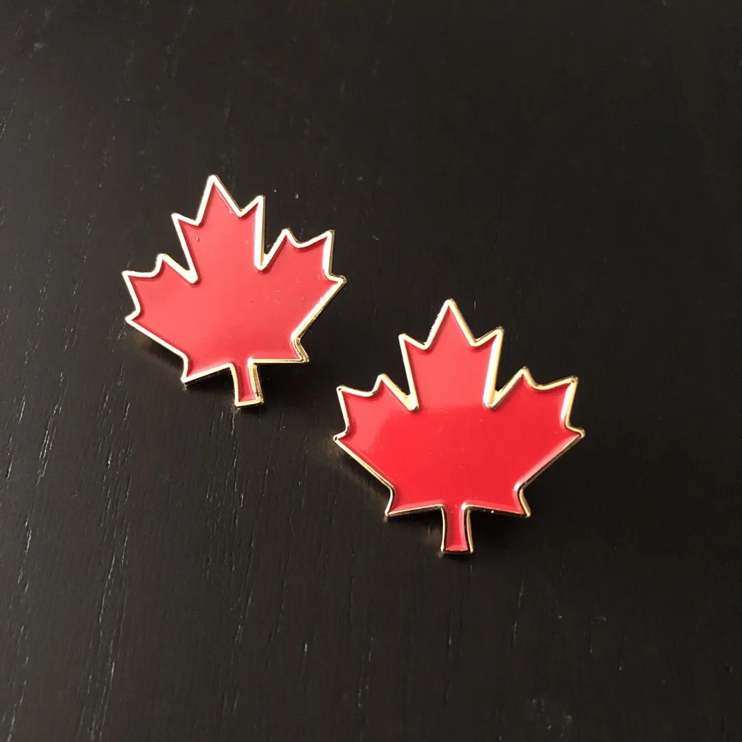 Red Maple Leaf Enamel Pins photo 1