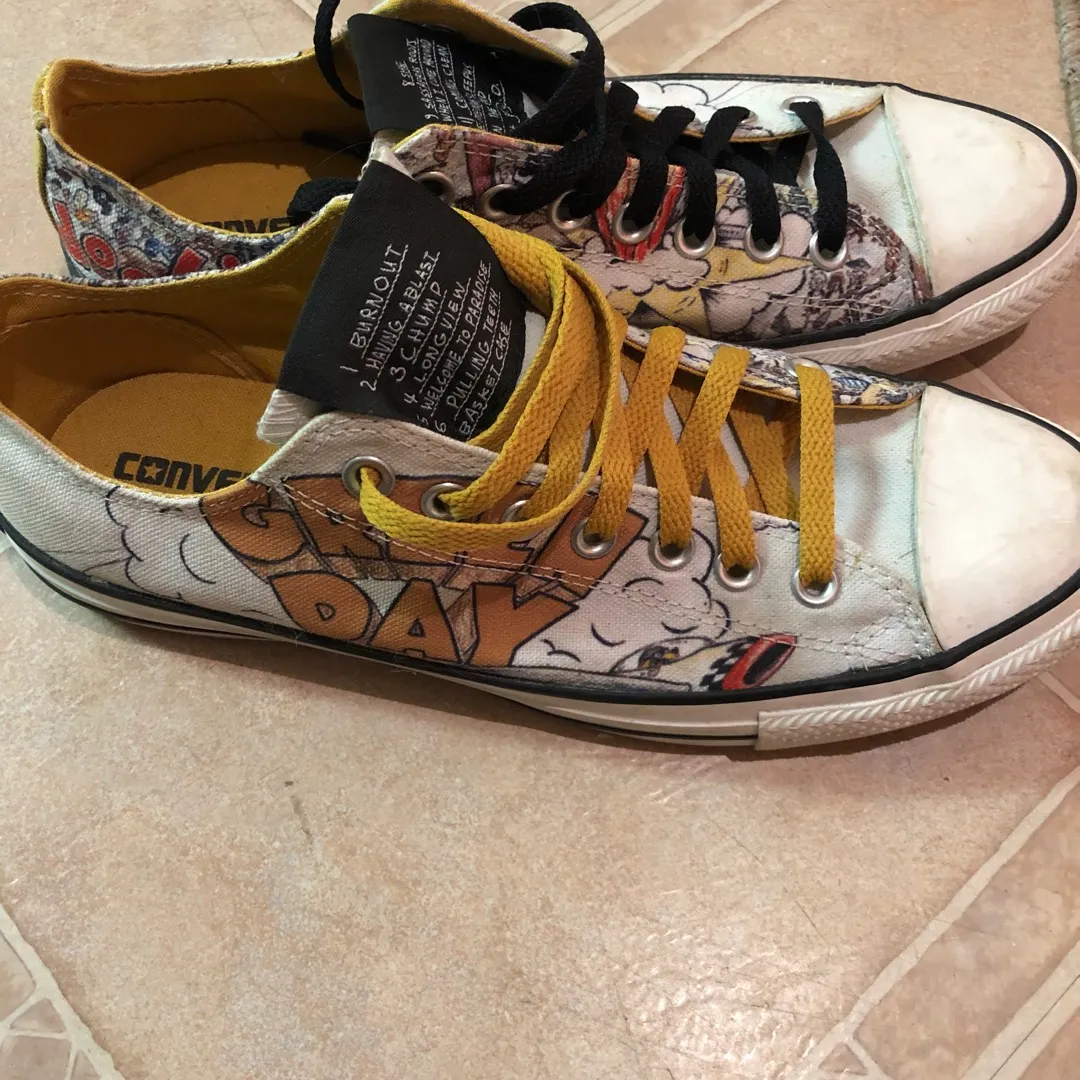 Green Day Dookie Converse Size 9 photo 4