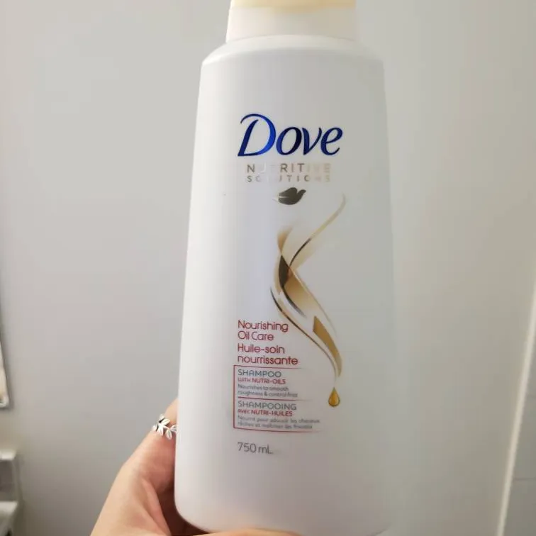 Dove Nourishing Oil Shampoo 750ml photo 1