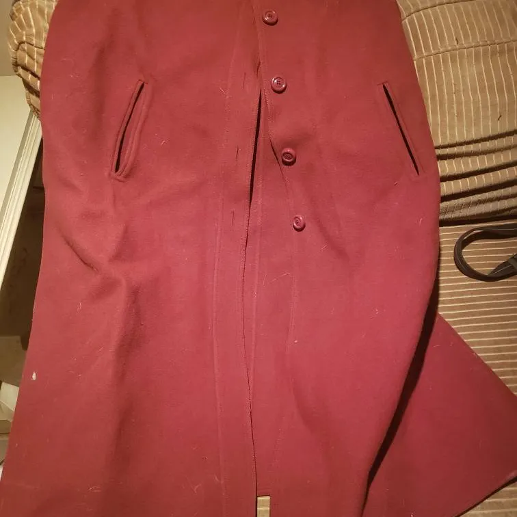 Vintage burgundy cloak/Cape. photo 1