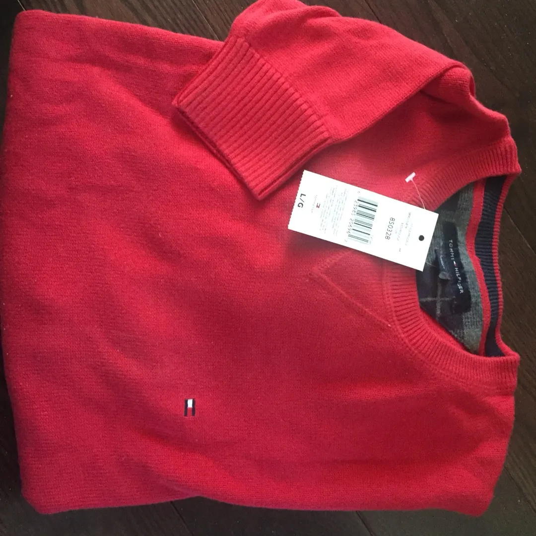 Tommy Hilfiger Red Sweater BNWT #giftit photo 1