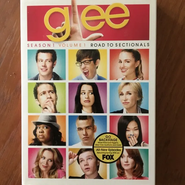Glee - First season DVD Set photo 1