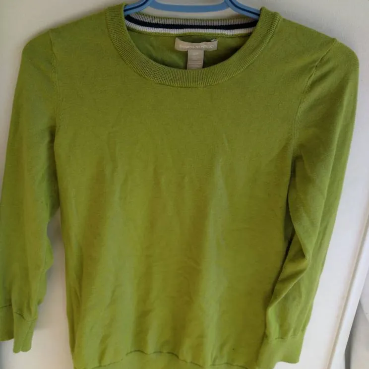Banana Republic - Moss Green Sweater SMALL photo 1