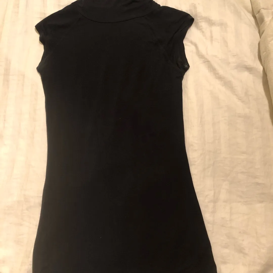 Black Guess Turtleneck Tee - Size Small photo 1