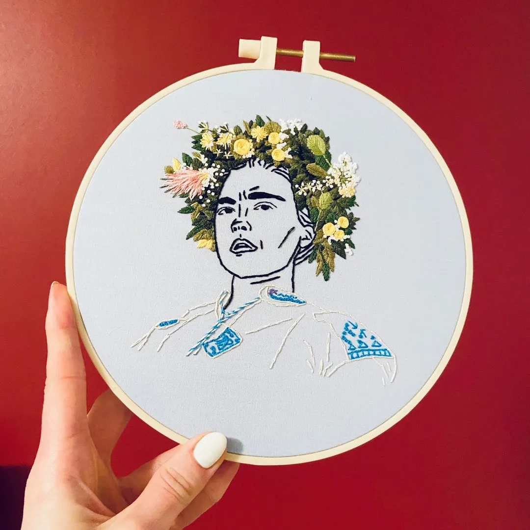 Midsommar Embroidery photo 1